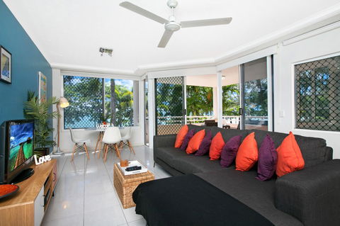 On The Beach Apartments - Accommodation Australia 18