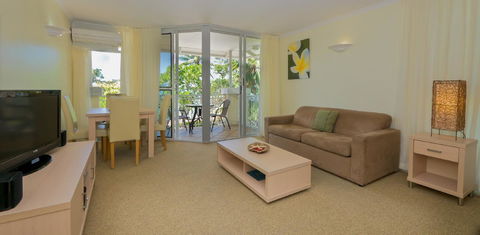 On The Beach Apartments - Accommodation Australia 17