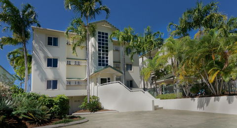 On The Beach Apartments - Accommodation Australia 1