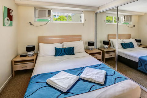 On The Beach Apartments - Accommodation Australia 8