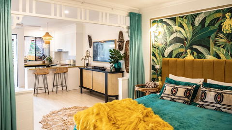 NOMAD - Luxe Apartment - Bed n Breakfasts 13