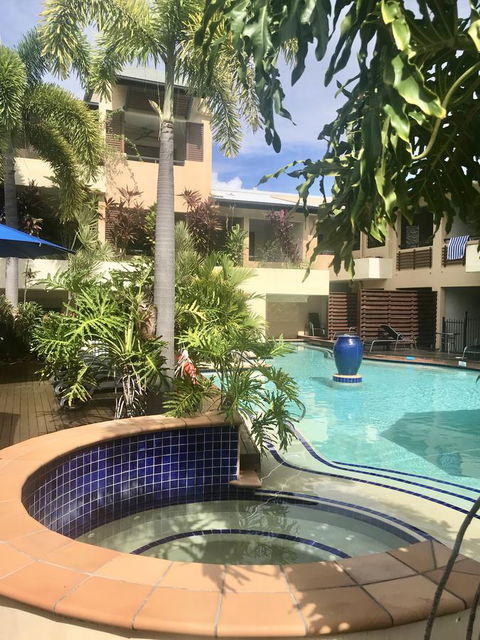 NOMAD - Luxe Apartment - Bed n Breakfasts 17