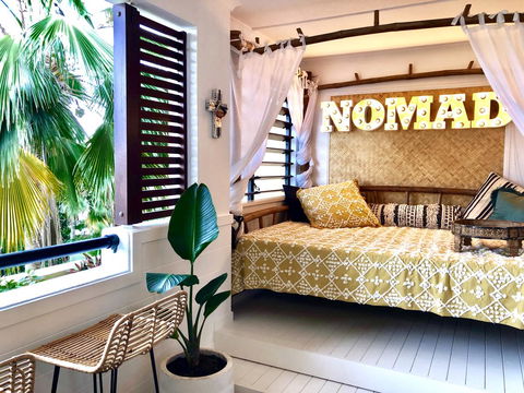 NOMAD - Luxe Apartment - Bed n Breakfasts 20