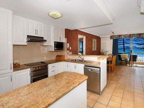 Coolum Caprice - Accommodation Australia 25