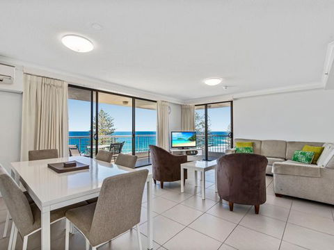 Coolum Caprice - Accommodation Australia 4
