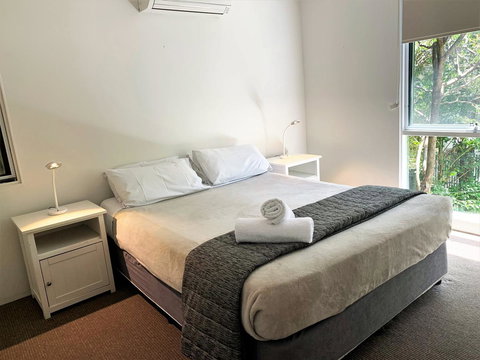 The Hastings Beach Houses - Bed n Breakfasts 4