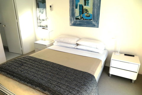 The Hastings Beach Houses - Bed n Breakfasts 38