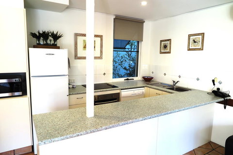 The Hastings Beach Houses - Bed n Breakfasts 37