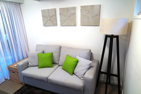 The Hastings Beach Houses - Bed n Breakfasts 41