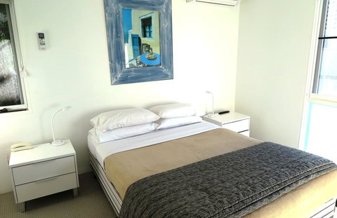 The Hastings Beach Houses - Bed n Breakfasts 34