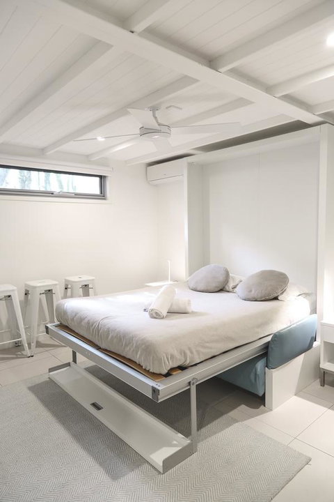 The Hastings Beach Houses - Bed n Breakfasts 18