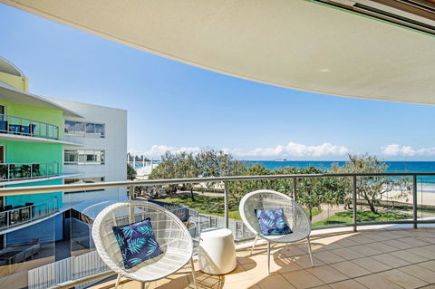 Rolling Surf Resort - Accommodation Australia 14