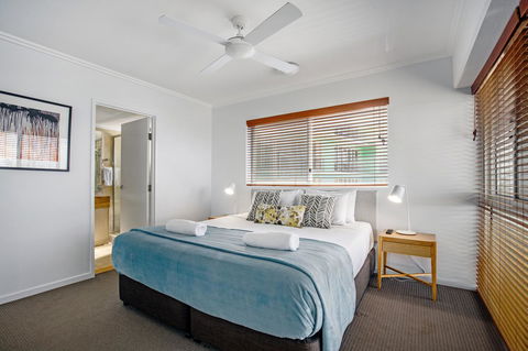Rolling Surf Resort - Accommodation Australia 17