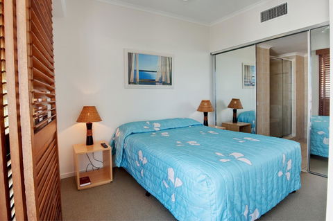 Rolling Surf Resort - Accommodation Australia 44