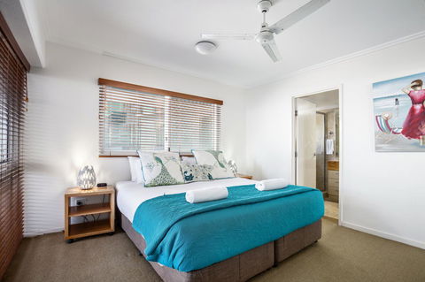 Rolling Surf Resort - Accommodation Australia 3