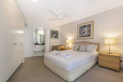 The Cove Noosa - Bed n Breakfasts 2