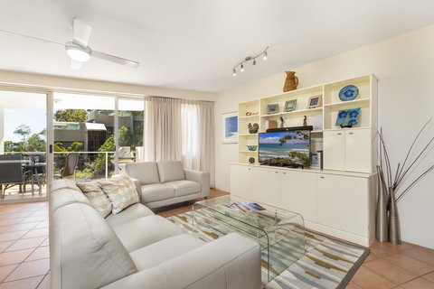 The Cove Noosa - Bed n Breakfasts 7