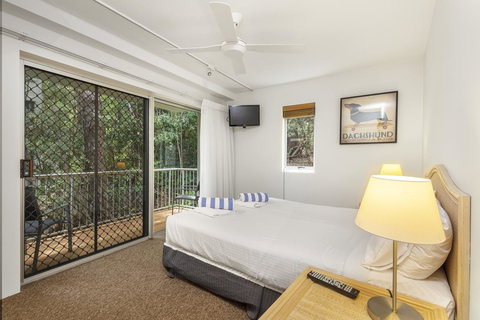 The Cove Noosa - Bed n Breakfasts 16