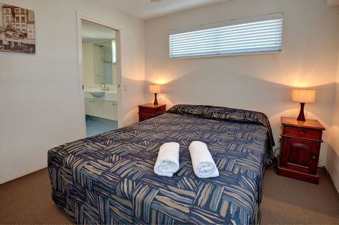Nautilus Resort Mooloolaba - Australia Shopping 27