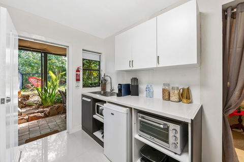 Noosa Hinterland Retreat - Accommodation Australia 4