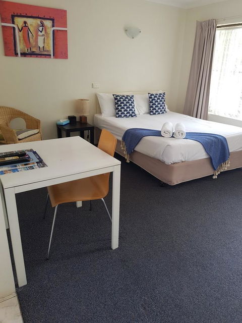 Twin Pines Motel - Accommodation Australia 16