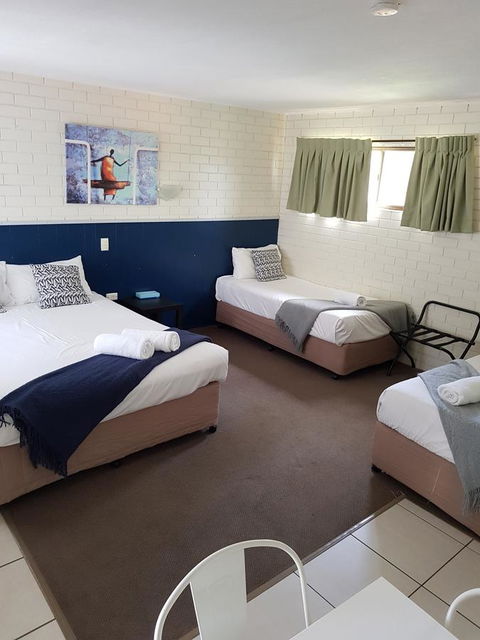 Twin Pines Motel - Accommodation Australia 9