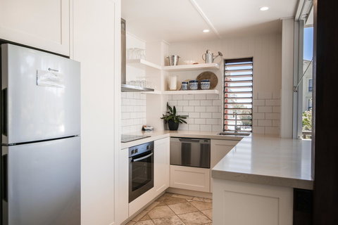 Bella Casa Noosa - Bed n Breakfasts 23