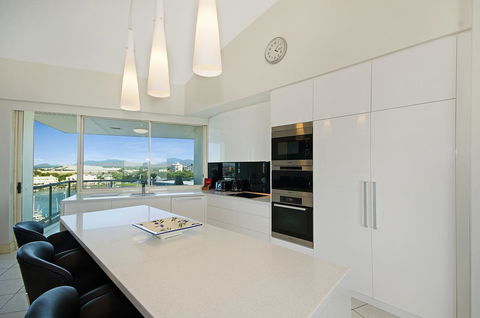Mariners North Holiday Apartments - Accommodation Australia 41