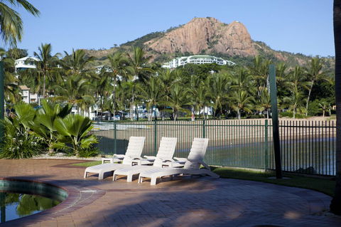 Mariners North Holiday Apartments - Accommodation Australia 13