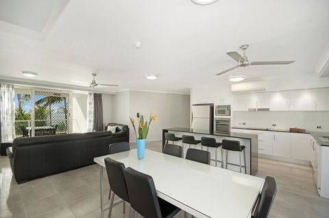 Mariners North Holiday Apartments - Accommodation Australia 40
