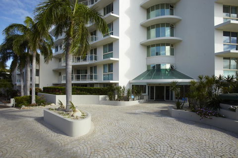 Mariners North Holiday Apartments - Accommodation Australia 14