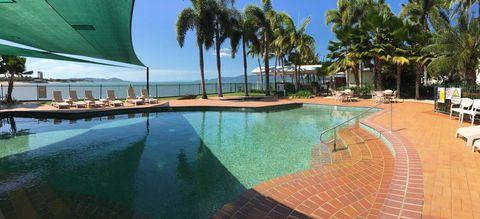 Mariners North Holiday Apartments - Accommodation Australia 11