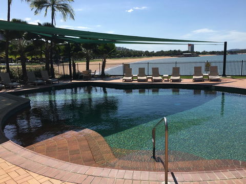 Mariners North Holiday Apartments - Accommodation Australia 6