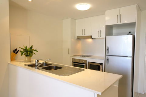 Agnes Water Beach Club - Australia Shopping 10