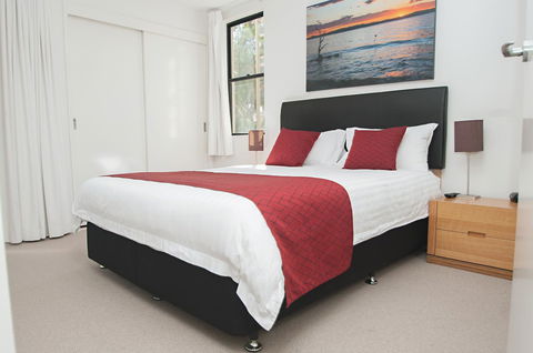 Agnes Water Beach Club - Australia Shopping 19