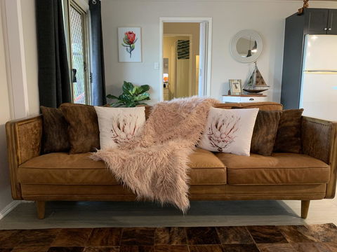 Bed & Breakfast 1 Bedroom Guest House - Australia Shopping 26