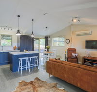 Bed  Breakfast 1 Bedroom Guest House - Australia Shopping