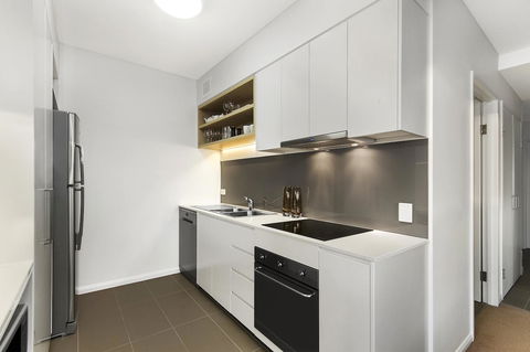 Allure Hotel & Apartments - Accommodation Australia 13