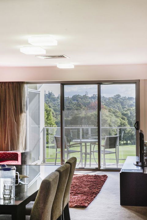 City Golf Club Motel - Accommodation Australia 24