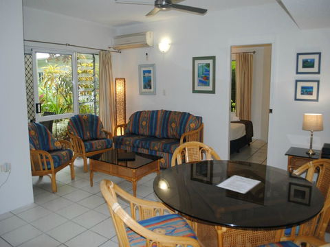 The Port Douglas Queenslander - Bed n Breakfasts 21