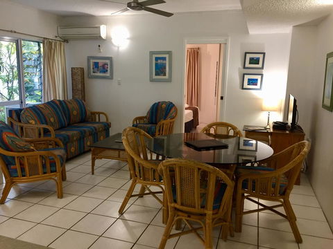 The Port Douglas Queenslander - Bed n Breakfasts 6
