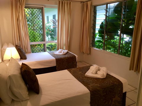 The Port Douglas Queenslander - Bed n Breakfasts 2