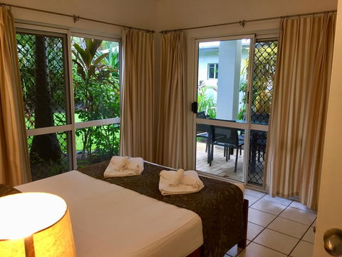 The Port Douglas Queenslander - Bed n Breakfasts 4