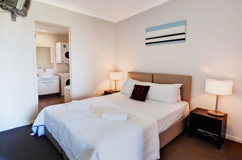 The Point Resort - Accommodation Australia 15