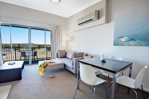 The Point Resort - Accommodation Australia 18