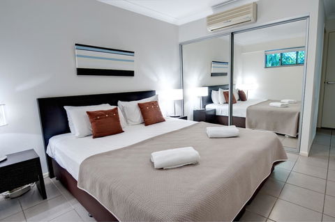 The Point Resort - Accommodation Australia 25