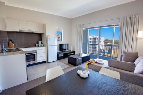 The Point Resort - Accommodation Australia 19