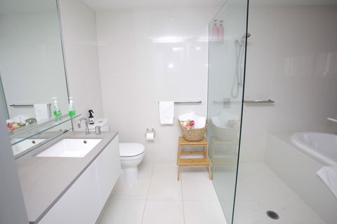 Circle Luxury Holidays - Accommodation Australia 6