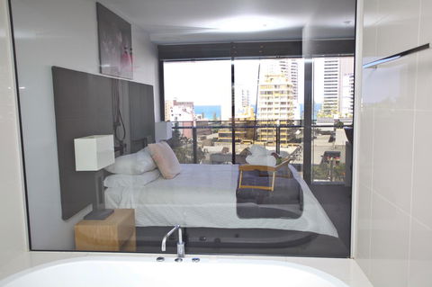 Circle Luxury Holidays - Accommodation Australia 5