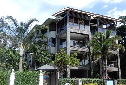 Sea Point On Trinity Beach - Accommodation Australia 33